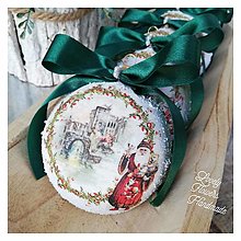 Dekorácie - Vianočné medailony smaragd SADA 6 ks s dedom mrazom - 14080983_