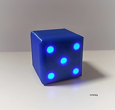 Hračky - 3D svietiaca hracia kocka (Modrá) - 14084120_