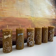 Sviečky - Maľovaná VIANOČNÁ svieca so Svätou rodinou (z včelieho vosku) (3) - 14087157_