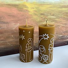 Sviečky - Maľovaná VIANOČNÁ svieca so Svätou rodinou (z včelieho vosku) (4) - 14087169_