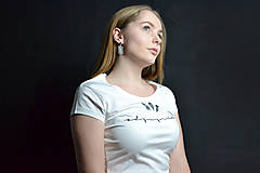 Topy, tričká, tielka - Bavlnené tričko s motívom Agátka (XS - Biela) - 14100493_