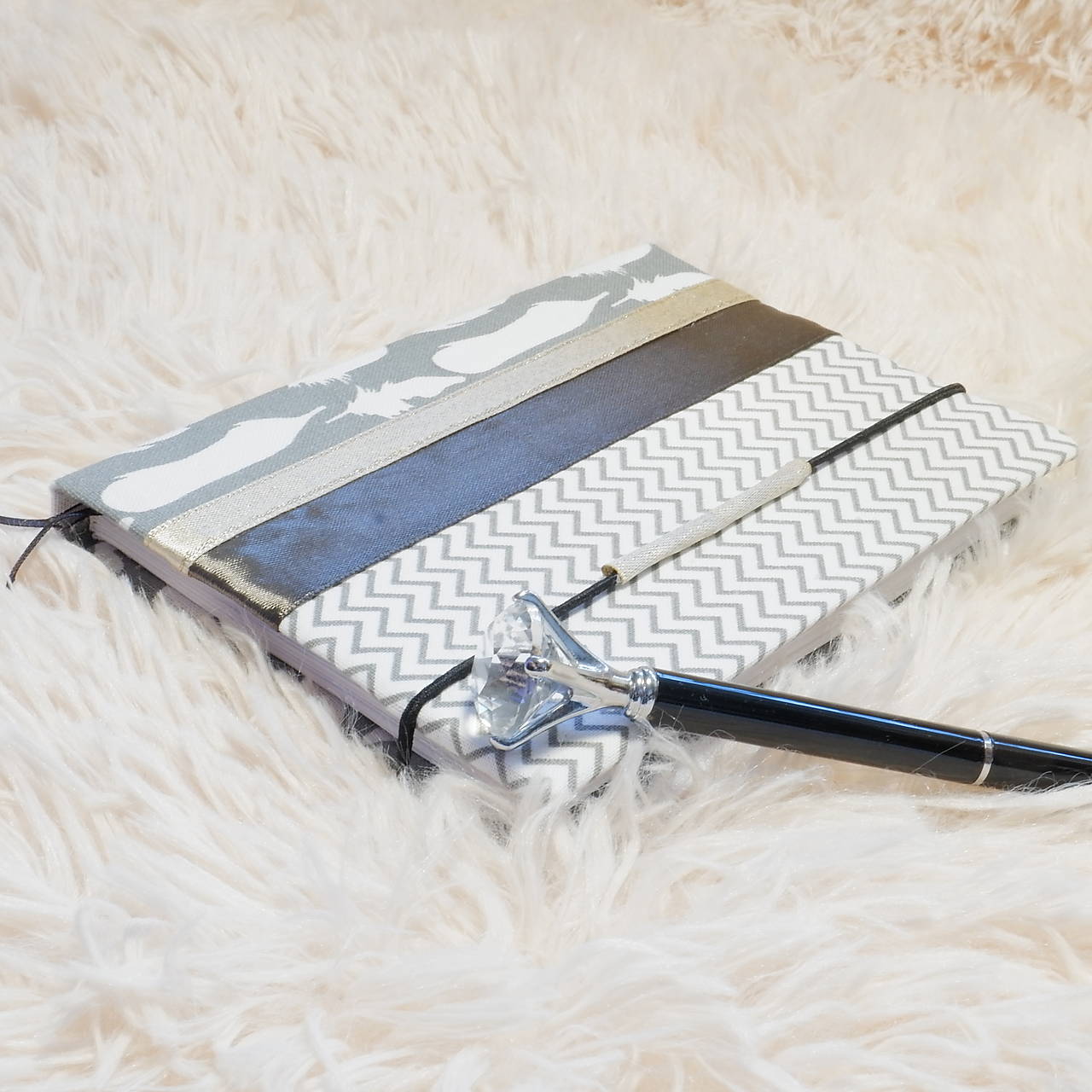 Diár na rok 2026 TÝŽDENNÝ (A6 Šedá)