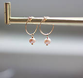 Náušnice - Zlaté kruhy s perlami (Gold-filled) (Menšie ružové riečne perly) - 14104962_