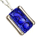 Náhrdelníky - Modrý náhrdelník, české bublinkové sklo s platinou, obdĺžnikový tvar - 14105647_
