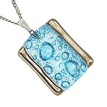 Náhrdelníky - Tyrkysový náhrdelník, české bublinkové sklo s platinou, obdĺžnikový tvar - 14105686_