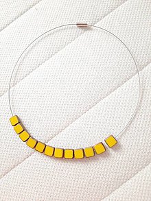 Náhrdelníky - Výrazný žltý náhrdelník - 14109547_