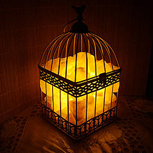 Svietidlá a sviečky - Relaxačná soľná lampa - biela klietka s azúrovým VTÁČIKOM - 14109861_