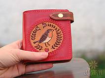 Peňaženky - Menšia kožená peňaženka IX., červená s vtáčikom - 14111918_