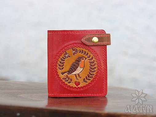 Menšia kožená peňaženka IX., červená s vtáčikom