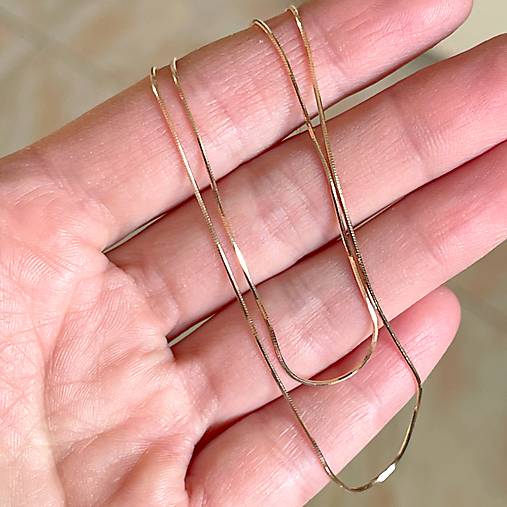 Náhrdelníky - Snake 0,75 Ag925 Chain / Retiazka Snake 0,75mm Ag925 pozlátená - 14113596_