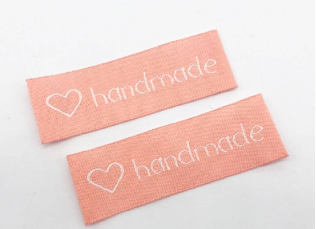 NT104 Textilná nášivka handmade 6 x 2 cm