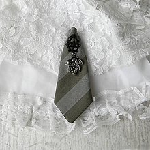 Brošne - Romantická brošňa - mini kravata - 14137814_