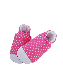 Detské topánky - Ružové bodkované capačky - 14141012_