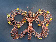 Paličkovaná brošňa - motýľ 3