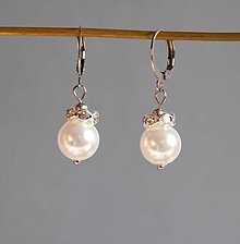 Náušnice - Náušnice visiace - nerezová oceľ, plastový korálik, rondelka (biela perlová, strieborný štras 120) - 14167845_