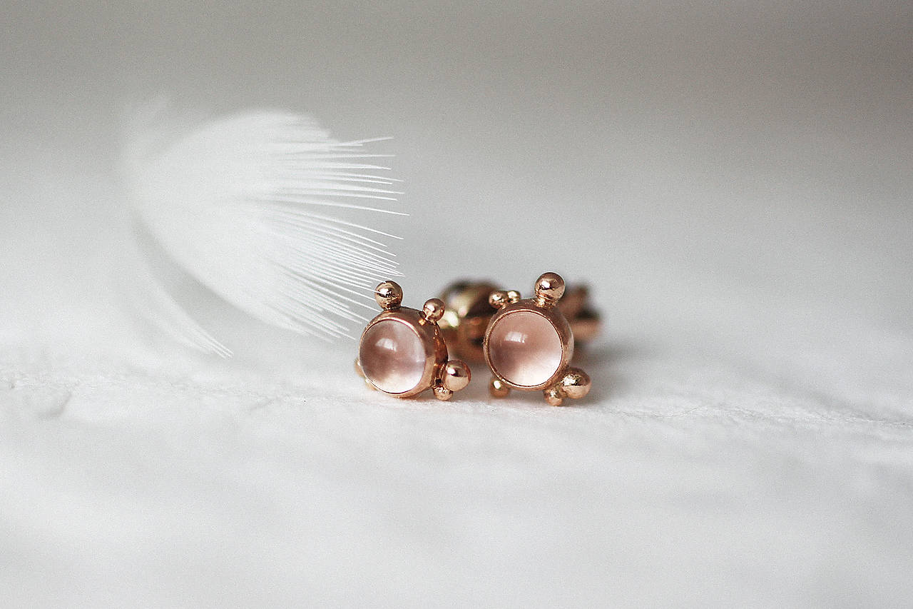 Zlaté náušnice s ruženínmi - Bokeh Midi Rose 