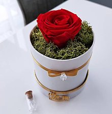 Dekorácie - Kvetinový BOX so SWAROVSKEHO korálkou - 14174802_