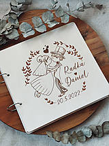 Svadobná kniha hostí personalizovaná, drevený fotoalbum - Svadobný párik