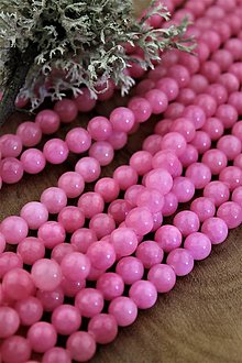 Minerály - jadeit ružový korálky 8mm - 14184254_