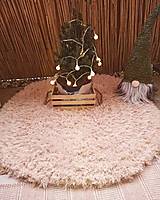 Úžitkový textil - HYGGE háčkovaná podložka pod vianočný stromček - 14189290_