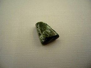 Minerály - Troml. kámen - serafinit 15 mm, č.5 - 14195810_