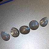Minerály - Mesačný kameň kabošon / mix tvarov - 14203417_