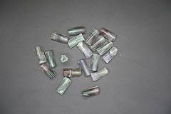 Minerály - Fluorit 21x10x10 (2) - 14207115_