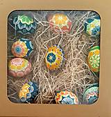 Dekorácie - Set batikovaných kraslíc v krabičke - 14206742_