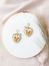 Náušnice - Vyšívané šujtášové náušnice LÍSTOČKY - 14205062_