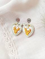 Náušnice - Vyšívané šujtášové náušnice LÍSTOČKY - 14205063_