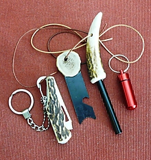Príbory, varešky, pomôcky - Survival - súprava mini nôž a magnéziové kresadlo - 14205038_