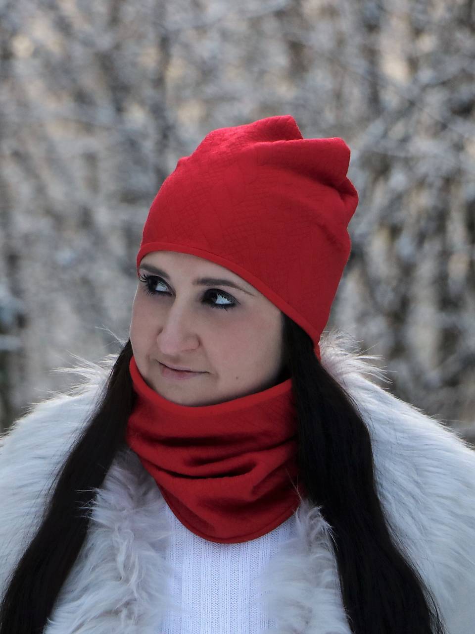 Vrkoče červené čiapka, nákrčník alebo set