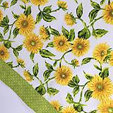 Úžitkový textil - Žlto-zelený kvetovaný bavlnený obrus - 14211719_
