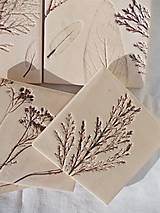 Dekorácie - Keramické kachličky -bylinkové s patinou - 14213496_