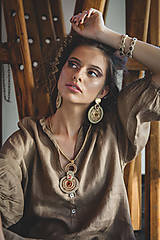 Náhrdelníky - Soutache šujtášový náhrdelník so Swarovski krištáľmi Nina Kolekcia - 14212125_