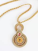 Náhrdelníky - Soutache šujtášový náhrdelník so Swarovski krištáľmi Nina Kolekcia - 14212127_