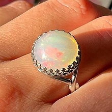 Prstene - Natural Ethiopian Opal Antique Silver Ring / Starostrieborný vintage prsteň s pravým drahým opálom E013 - 14228368_