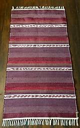 Úžitkový textil - Fialovo-bordový koberec s ružovo-čiernym rozmarínom - 14227504_