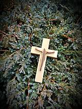 Dekorácie - Drevený kríž-Ježiš na kríži - 14229971_