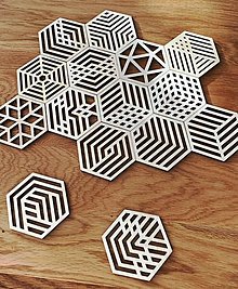 Príbory, varešky, pomôcky - Originálne drevené podložky pod šálku/pohár - hexagon - 14231859_