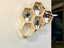 Nábytok - Polička hexagon - 14242078_