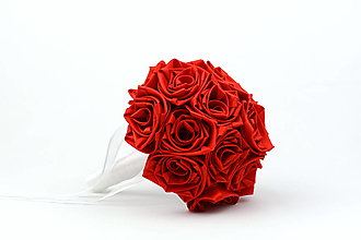 Kytice pre nevestu - Saténová kytica svadobná červená ruže - 14247376_