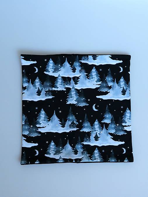 Zima v lese čierna čiapka, nákrčník alebo set