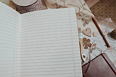 Papiernictvo - Kresťanský recyklovaný zošit "BOH MA MILUJE" - 14255012_