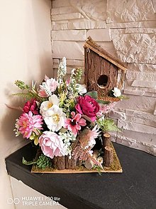 Dekorácie - Kvetinovy drevený domček - 14265731_