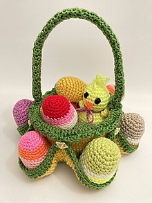 Dekorácie - Hačkovaný košík (košík s dekoráciami 8 x vajíčko + 1 x kuriatko) - 14265133_