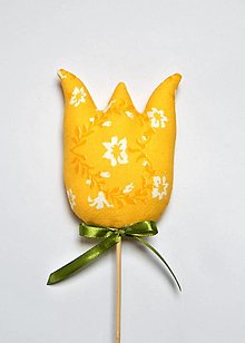 Dekorácie - Tulipány - v žltom prevedení, zápich (biele kvietky na žltom) - 14267960_