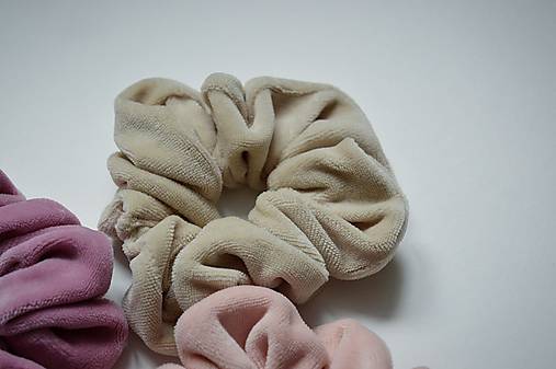 Ozdoby do vlasov - Scrunchie gumička do vlasov (Béžová) - 14272949_