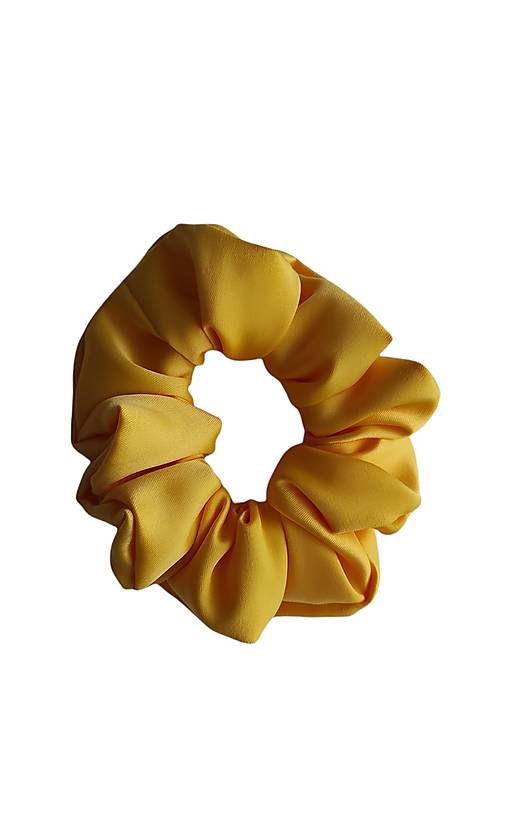 Ozdoby do vlasov - Saténová scrunchie gumička (Žltá) - 14272787_