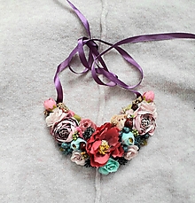 Náhrdelníky - Kvetinový náhrdelník - 14275678_